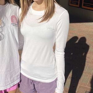 CALIA by Carrie Underwood Fitted White Long Sleeve Tee
